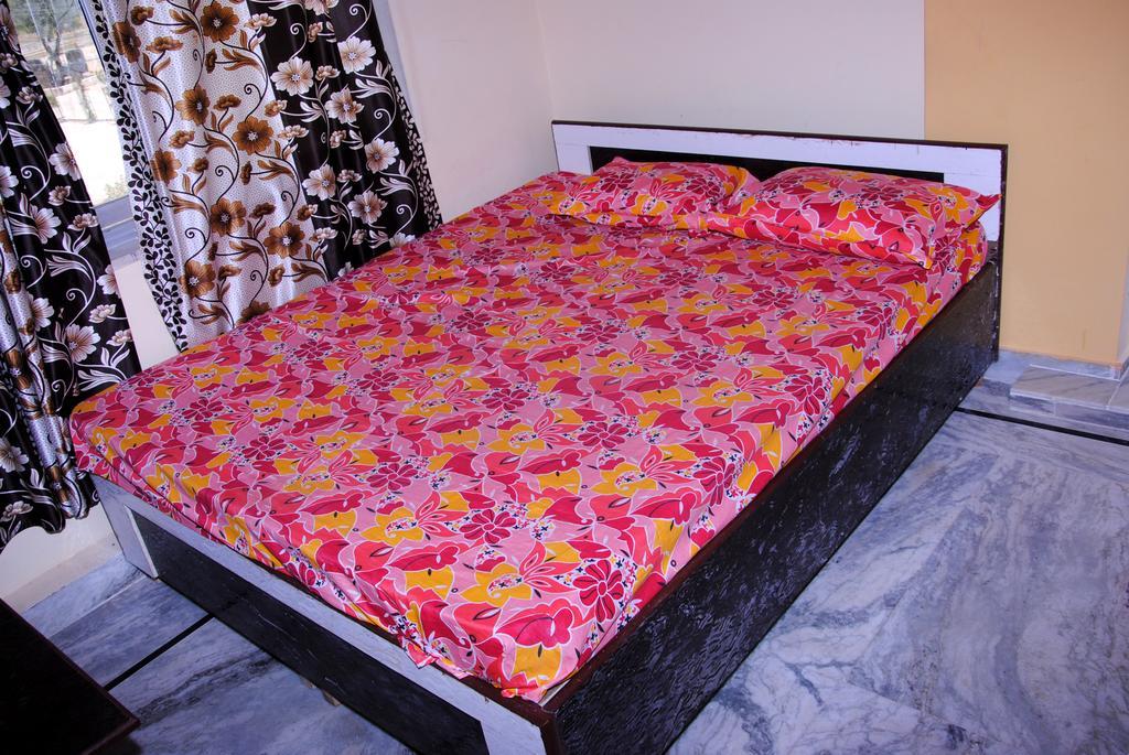 Tonk Meru Palace Guest House And Restaurant المظهر الخارجي الصورة