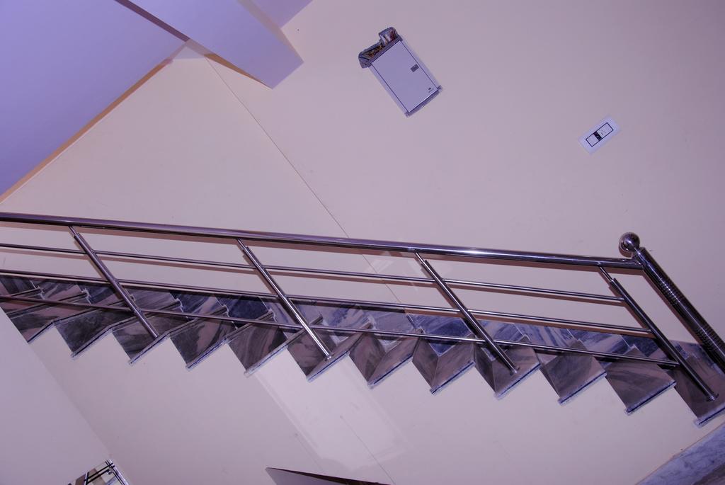 Tonk Meru Palace Guest House And Restaurant المظهر الخارجي الصورة